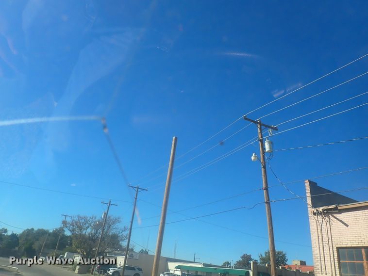 image for item DL6146 2005 Ford Crown Victoria Police Interceptor