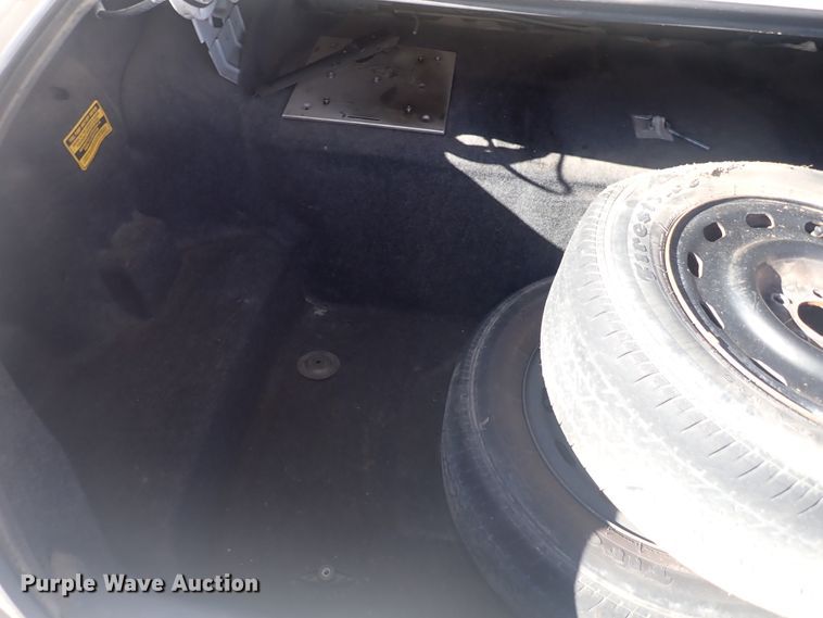 image for item DL6146 2005 Ford Crown Victoria Police Interceptor