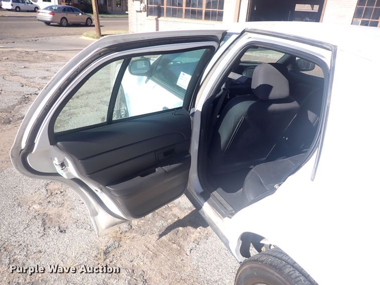 image for item DL6146 2005 Ford Crown Victoria Police Interceptor