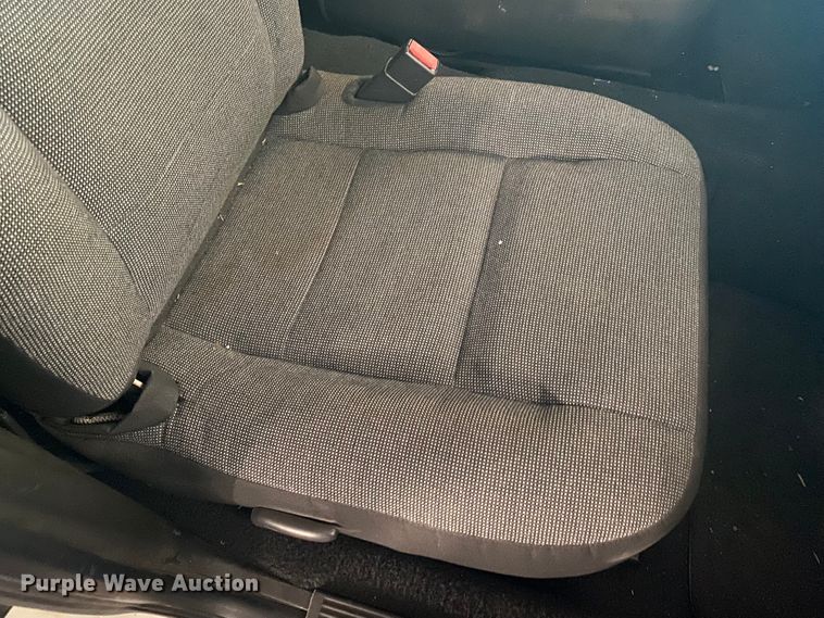 image for item DL6147 2005 Ford Crown Victoria Police Interceptor