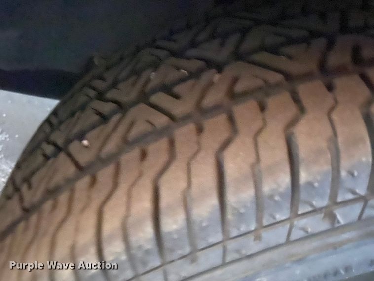 image for item DL6147 2005 Ford Crown Victoria Police Interceptor