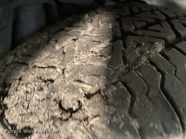 image for item DL6147 2005 Ford Crown Victoria Police Interceptor