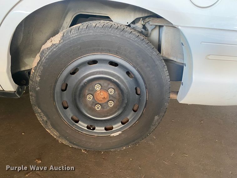 image for item DL6147 2005 Ford Crown Victoria Police Interceptor