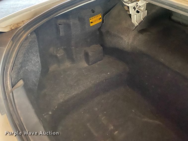 image for item DL6147 2005 Ford Crown Victoria Police Interceptor