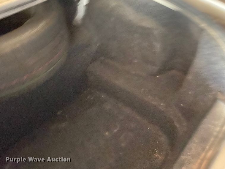 image for item DL6147 2005 Ford Crown Victoria Police Interceptor