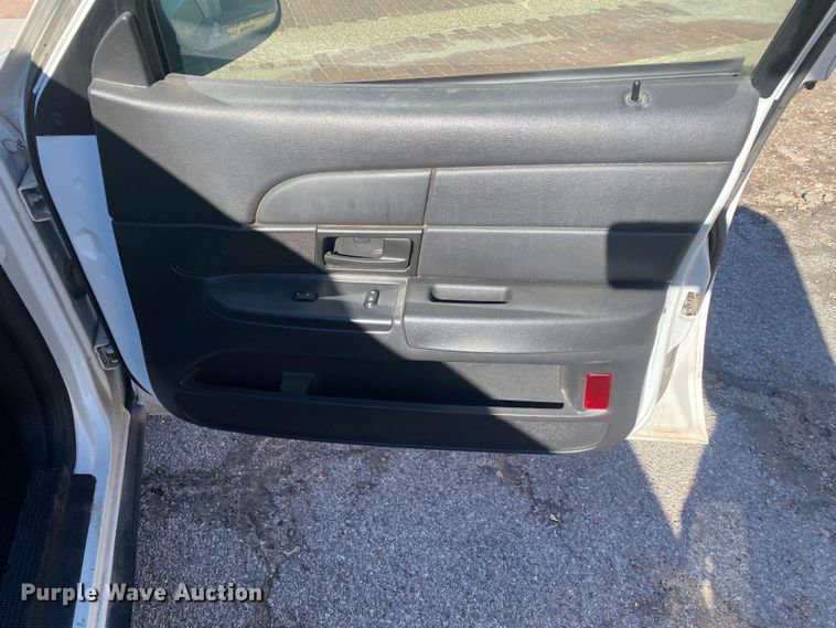 image for item DL6148 2008 Ford Crown Victoria Police Interceptor