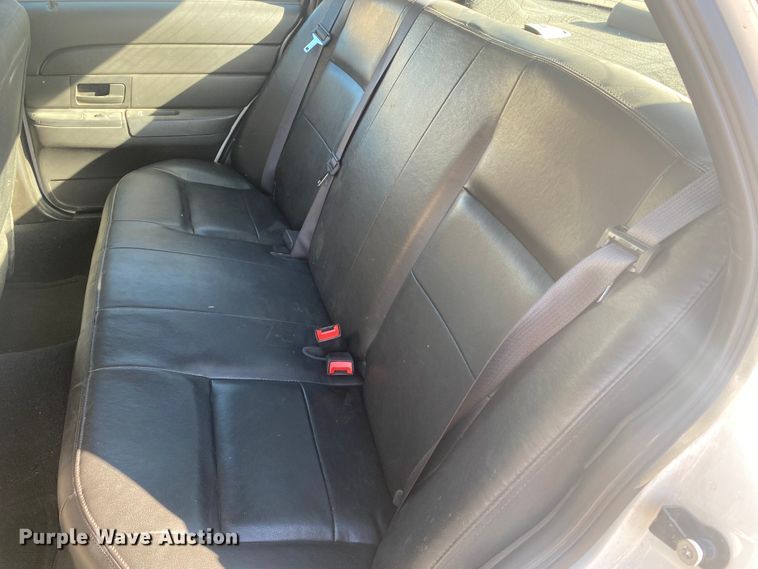 image for item DL6148 2008 Ford Crown Victoria Police Interceptor