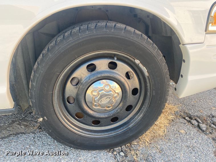 image for item DL6148 2008 Ford Crown Victoria Police Interceptor