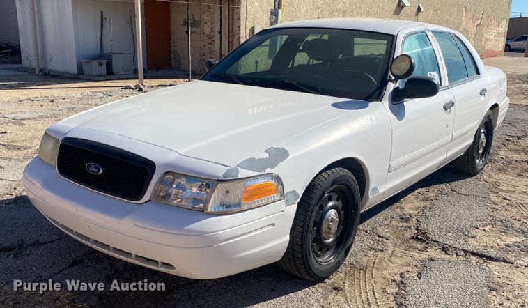 image for item DL6150 2005 Ford Crown Victoria Police Interceptor