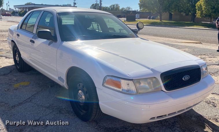 image for item DL6150 2005 Ford Crown Victoria Police Interceptor