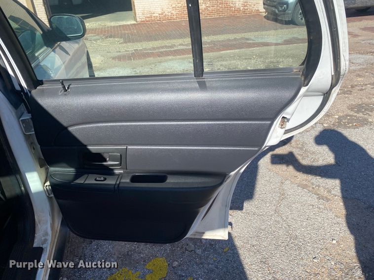 image for item DL6150 2005 Ford Crown Victoria Police Interceptor