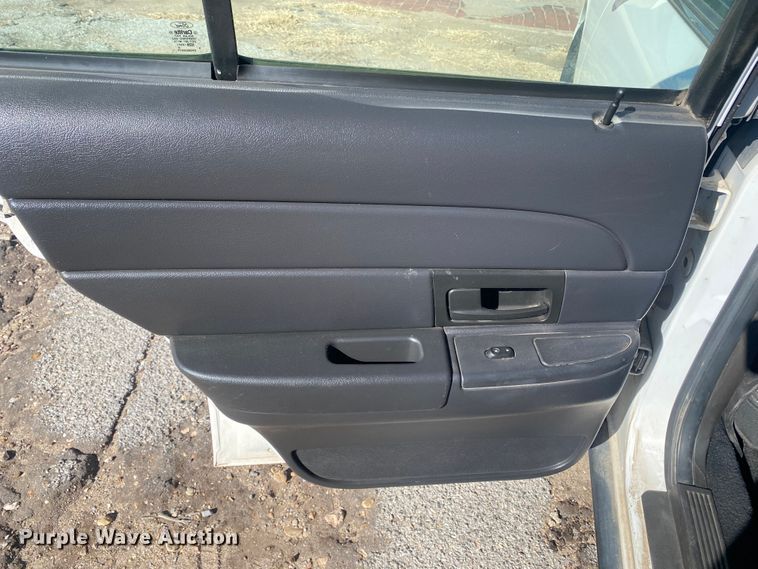 image for item DL6150 2005 Ford Crown Victoria Police Interceptor