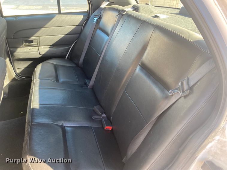 image for item DL6150 2005 Ford Crown Victoria Police Interceptor