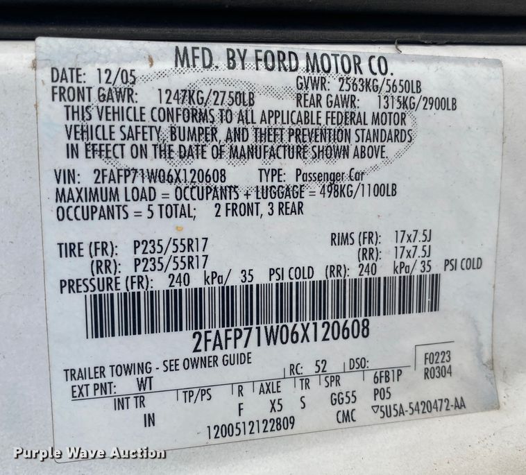 image for item DL6150 2005 Ford Crown Victoria Police Interceptor