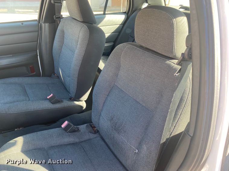 image for item DL6151 2004 Ford Crown Victoria Police Interceptor