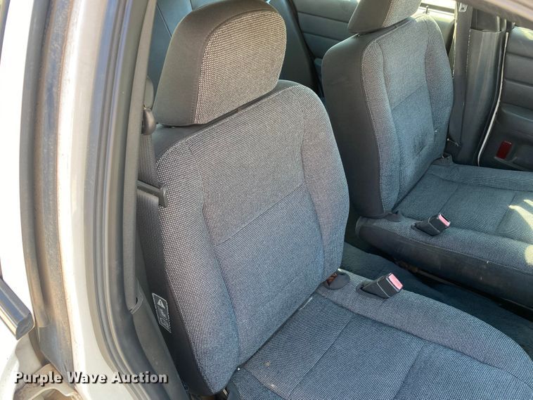 image for item DL6151 2004 Ford Crown Victoria Police Interceptor