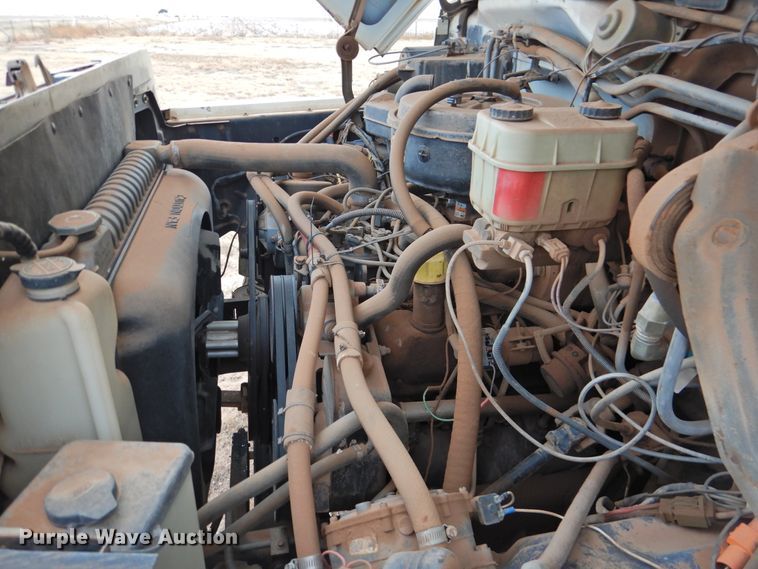 image for item DN0062 1986 Ford F600  dump truck