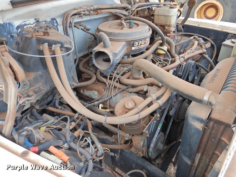 image for item DN0062 1986 Ford F600  dump truck