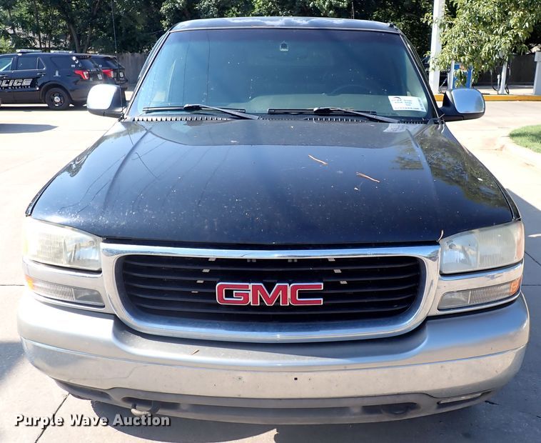 image for item DN1861 2000 GMC Sierra 1500  Ext. Cab pickup truck