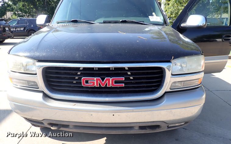 image for item DN1861 2000 GMC Sierra 1500  Ext. Cab pickup truck