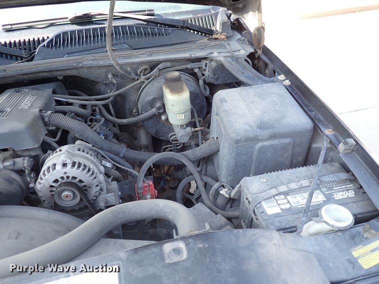 image for item DN1861 2000 GMC Sierra 1500  Ext. Cab pickup truck