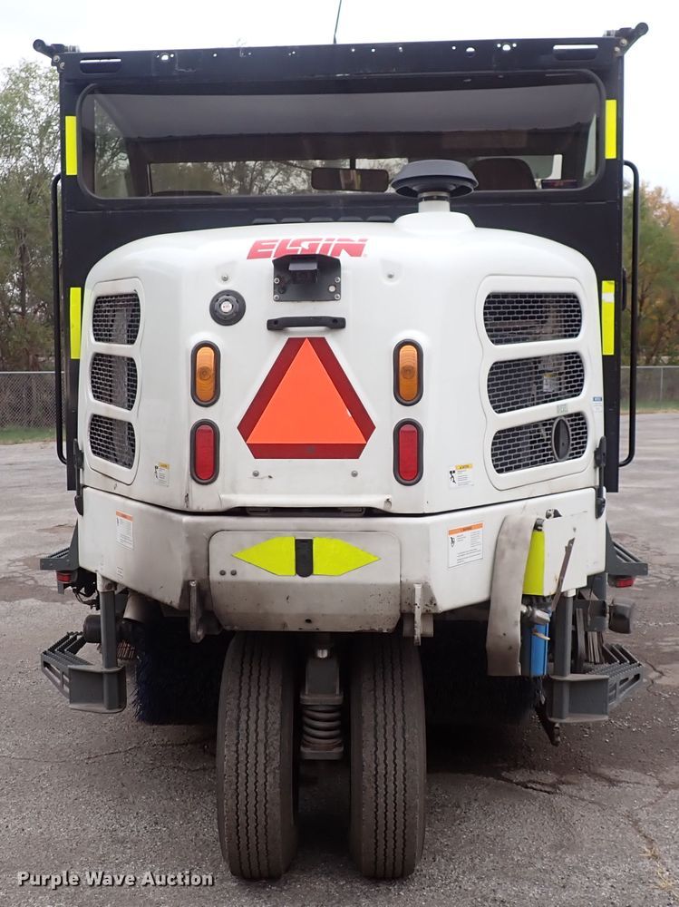 image for item DN2202 2012 Elgin Pelican NP  street sweeper truck