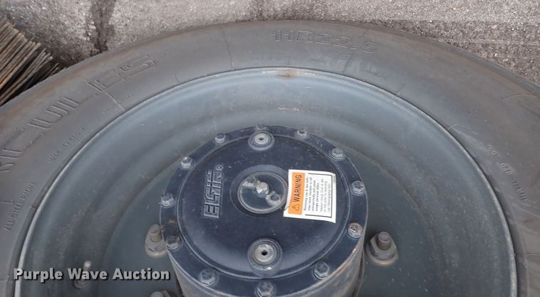 image for item DN2202 2012 Elgin Pelican NP  street sweeper truck