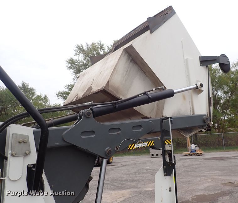 image for item DN2202 2012 Elgin Pelican NP  street sweeper truck