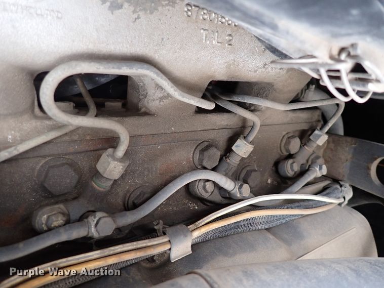 image for item DN2204 1999 New Holland LX885  skid steer loader