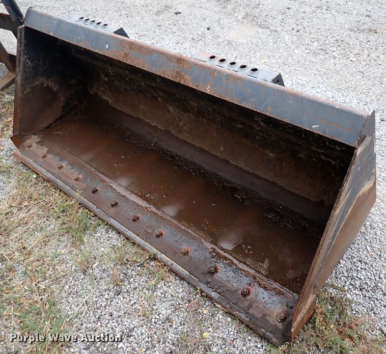 image for item DN2204 1999 New Holland LX885  skid steer loader