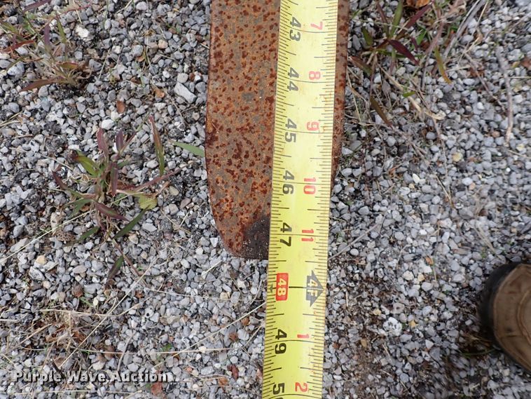 image for item DN2204 1999 New Holland LX885  skid steer loader