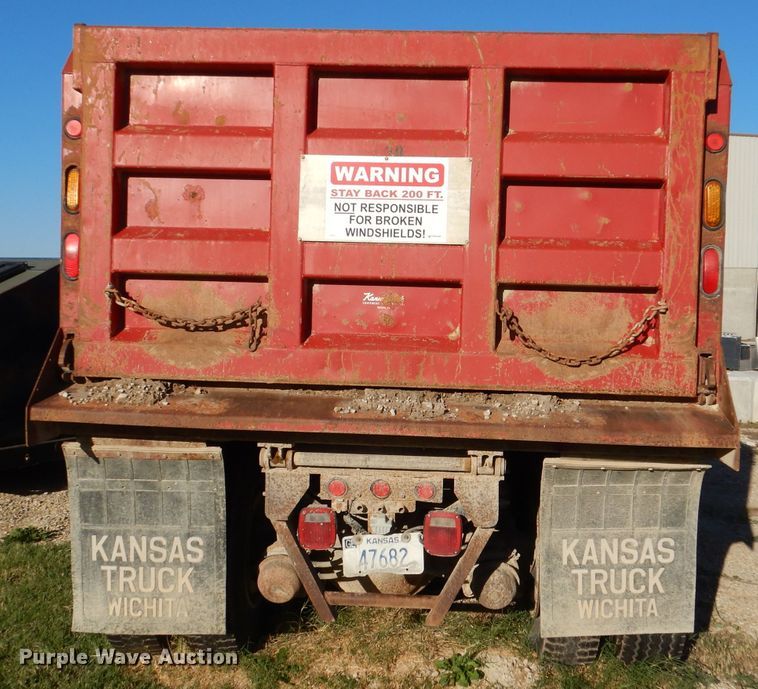 image for item DN5273 2007 International 7400 SFA  dump truck