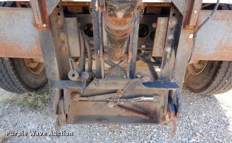 image for item DN5273 2007 International 7400 SFA  dump truck