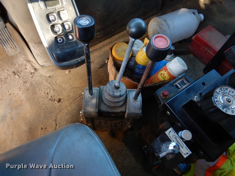 image for item DN5273 2007 International 7400 SFA  dump truck