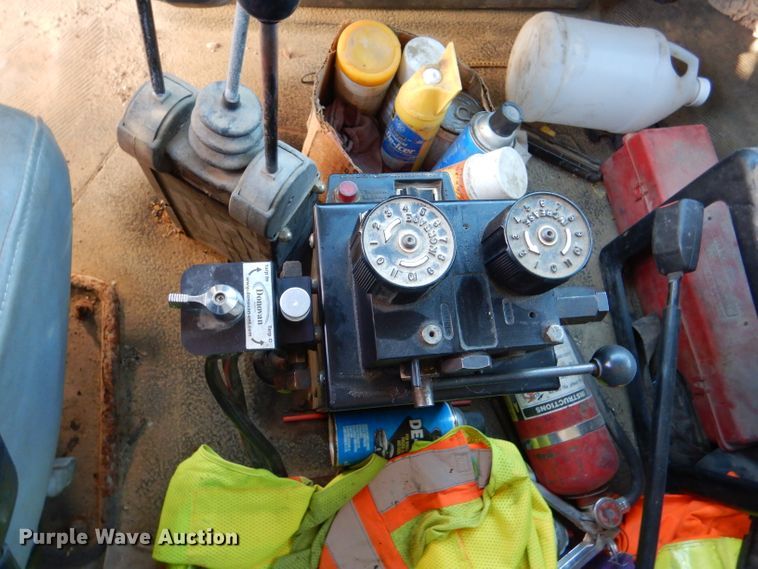 image for item DN5273 2007 International 7400 SFA  dump truck