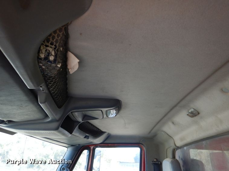 image for item DN5273 2007 International 7400 SFA  dump truck