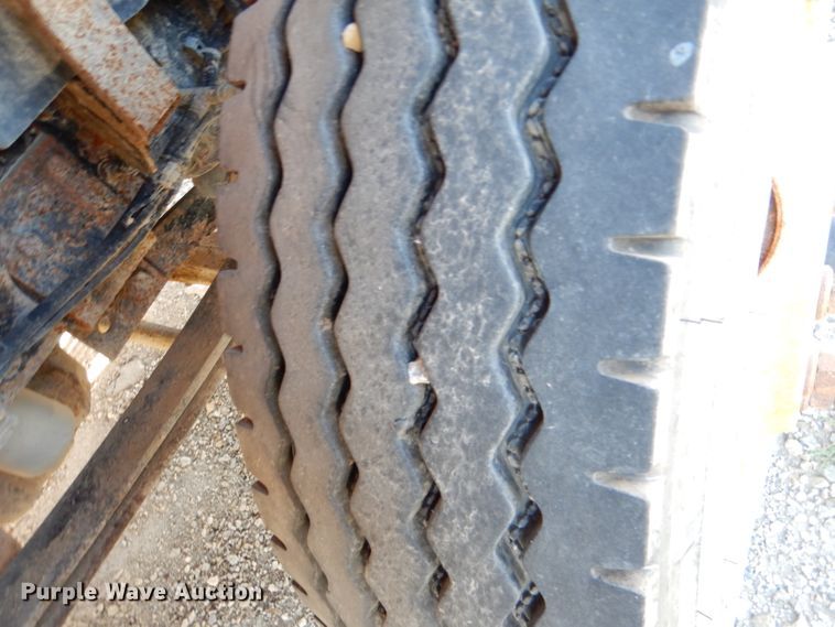 image for item DN5273 2007 International 7400 SFA  dump truck