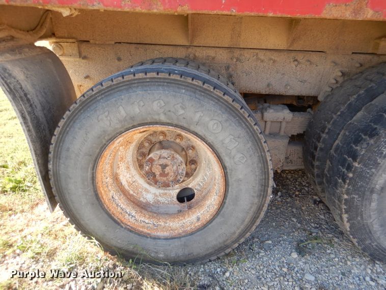 image for item DN5273 2007 International 7400 SFA  dump truck