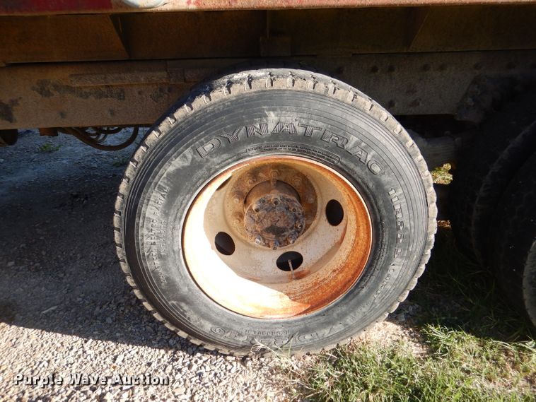 image for item DN5273 2007 International 7400 SFA  dump truck