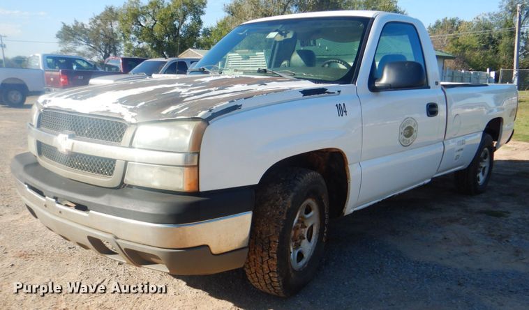 image for item DN6502 2004 Chevrolet Silverado 1500  pickup truck