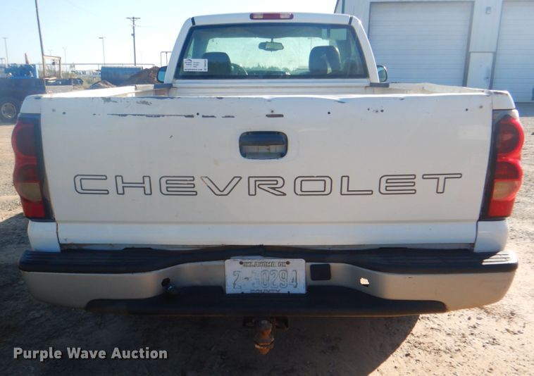 image for item DN6502 2004 Chevrolet Silverado 1500  pickup truck