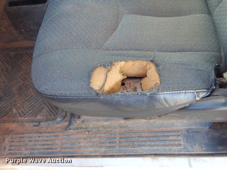 image for item DN6502 2004 Chevrolet Silverado 1500  pickup truck