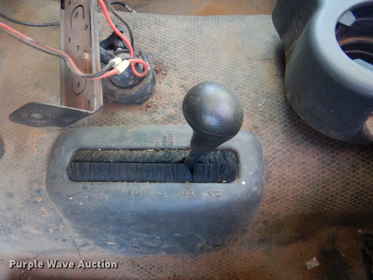 image for item DN6502 2004 Chevrolet Silverado 1500  pickup truck