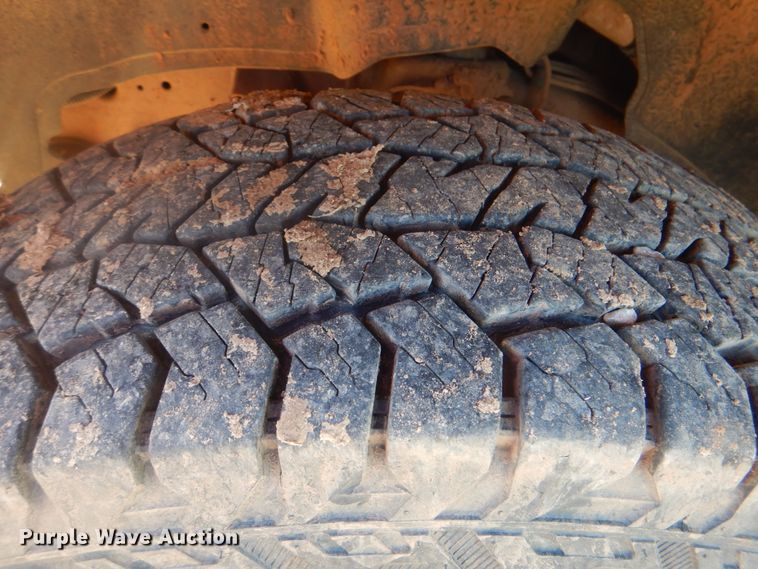 image for item DN6502 2004 Chevrolet Silverado 1500  pickup truck