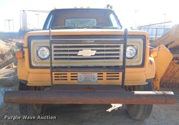 image for item DN6503 1983 Chevrolet C70  oil distributor truck