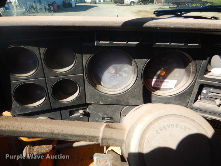 image for item DN6503 1983 Chevrolet C70  oil distributor truck