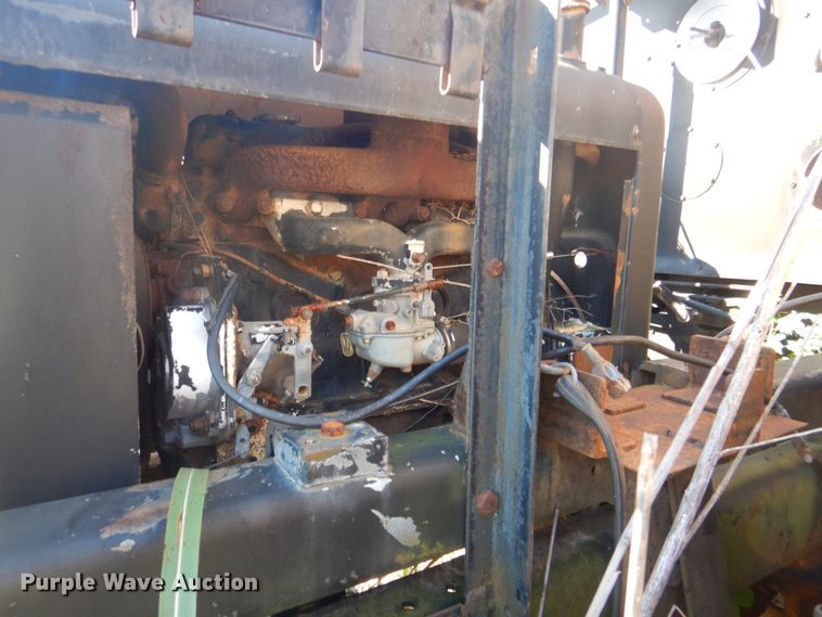 image for item DN6503 1983 Chevrolet C70  oil distributor truck