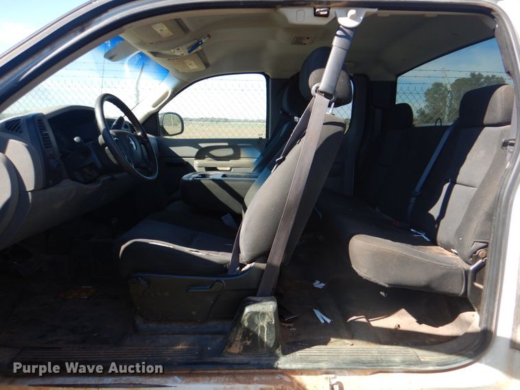 image for item DN6516 2011 Chevrolet Silverado 1500  Ext. Cab pickup truck