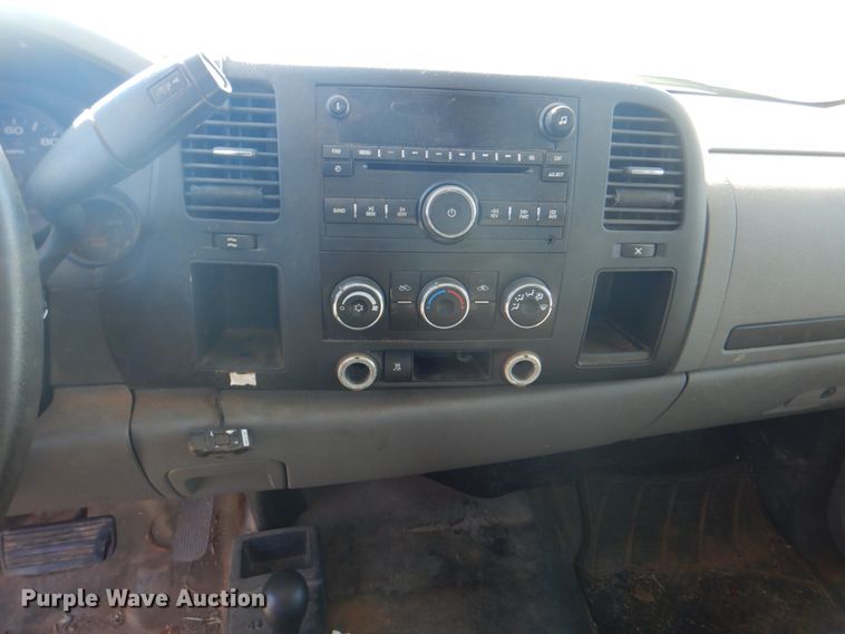 image for item DN6516 2011 Chevrolet Silverado 1500  Ext. Cab pickup truck