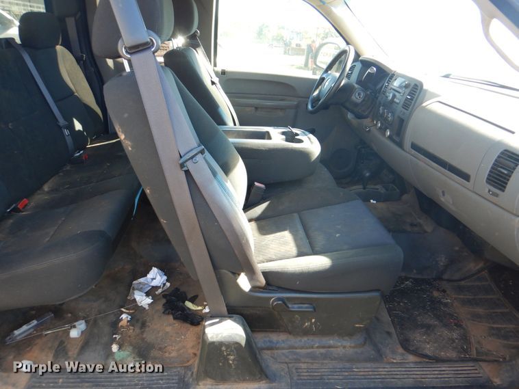 image for item DN6516 2011 Chevrolet Silverado 1500  Ext. Cab pickup truck